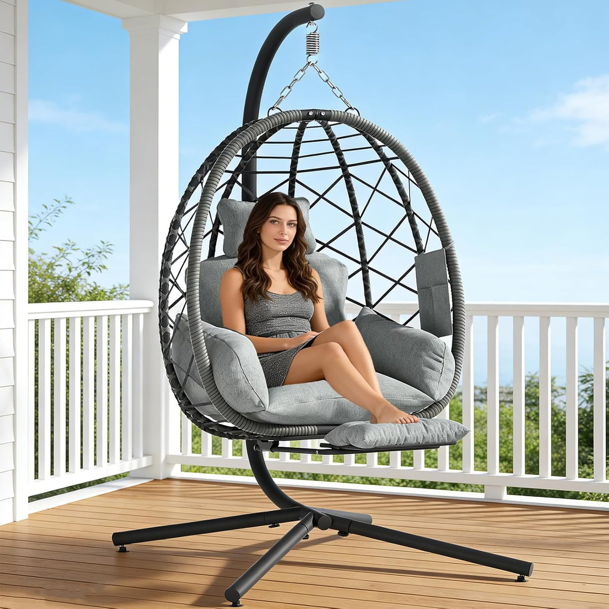 Hanging Egg Chair